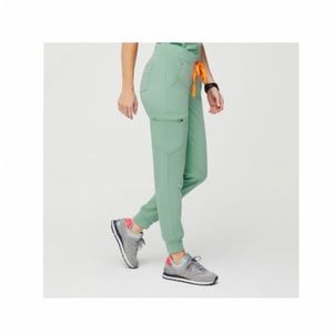 FIGS- Jade Green Zamora joggers - size S / P